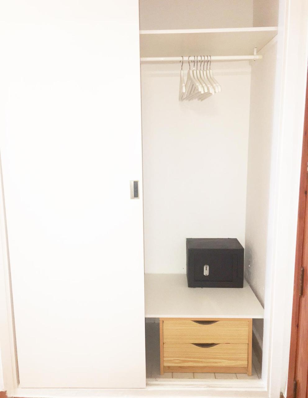 Apartamentos Albertos Санта-Эулалия-дель-Рио Экстерьер фото